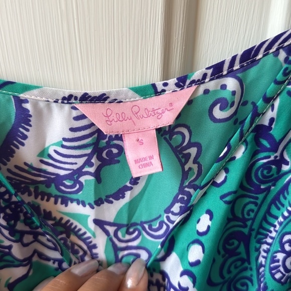 Lilly Pulitzer Deanna Romper - Picture 2 of 5